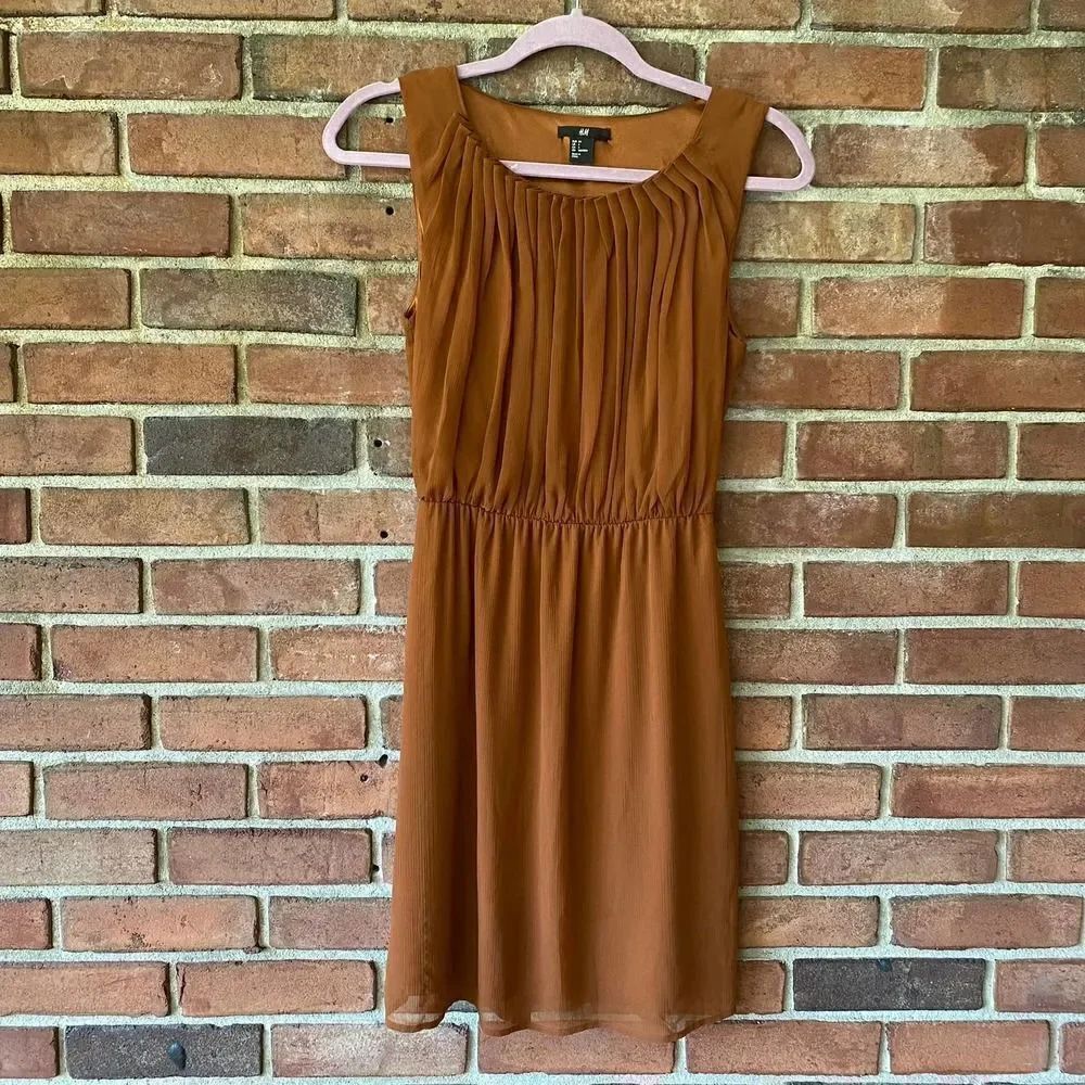 H&M Pleated Crumbcatcher Neckline Sleeveless Dress Brown Rust 4